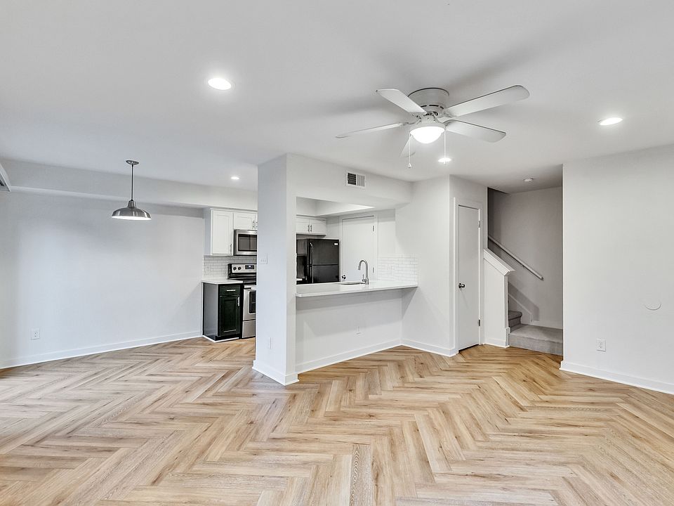 1st image of 1308 Southport Dr #1-C-1