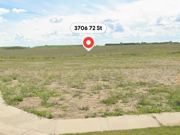 3706 72nd St, Camrose, AB T4V 3V2