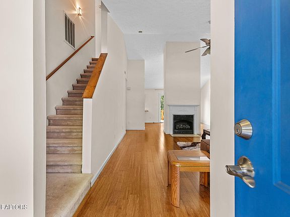 4th image of 742 Colony Village Way