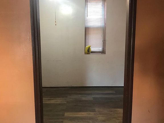 2nd image of 2800 S Homan Ave #1