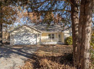 120 Gabriel Ln, Kirbyville, MO 65679