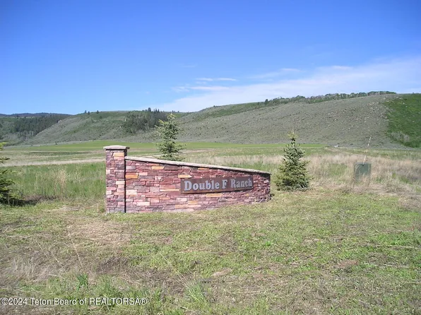 8875 Ditty Way, Driggs, ID 83452