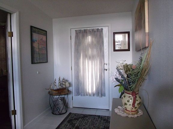4th image of 1628 Deverly Dr #833