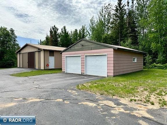 2nd image of 6785 Highway 169
