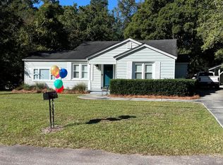 405 Ravenwood Rd, Walterboro, SC 29488