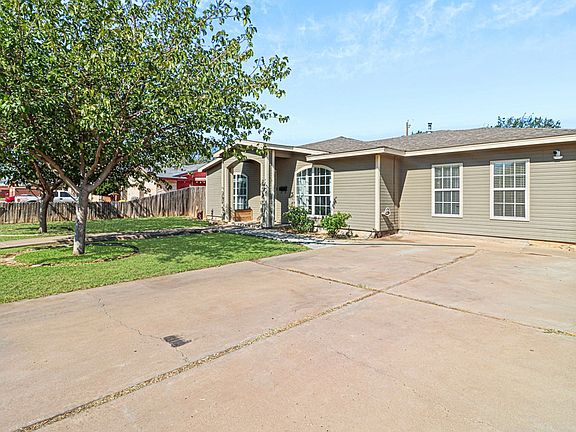 2nd image of 914 Howard Dr