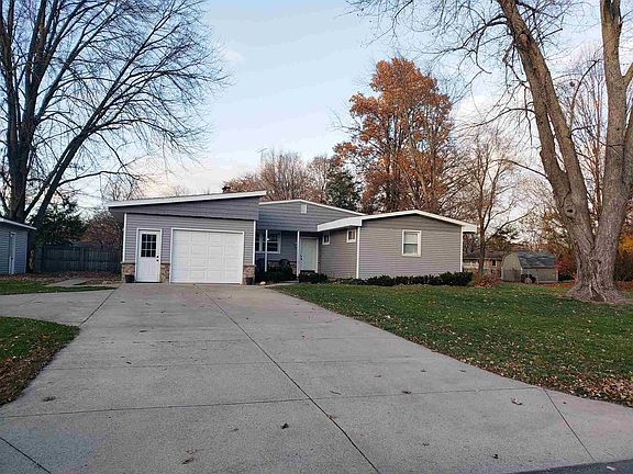 2nd image of 3318 Vernon Ave