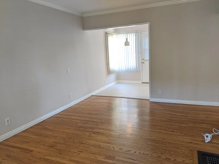 Living Rm-Dining