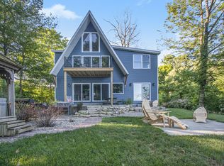 952 Ben St, South Haven, MI 49090