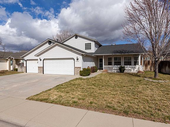 3rd image of 11950 W Armga Dr