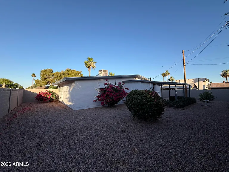 5420 N Granite Reef Rd — Photo 44