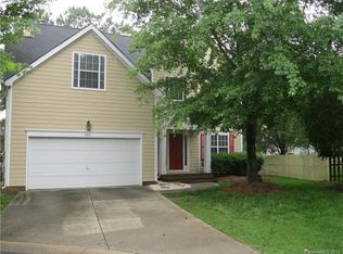 6316 Rosebriar Ln, Charlotte, NC 28277