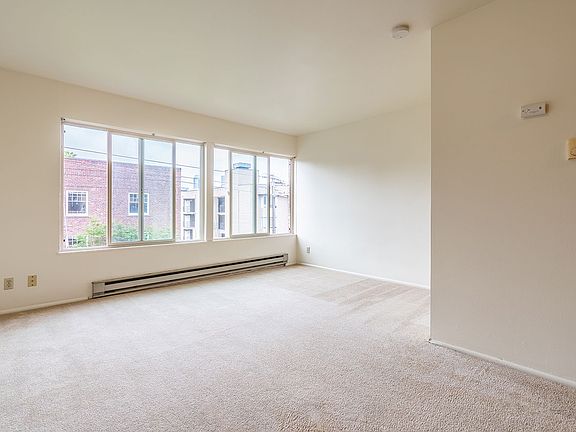 2nd image of 401 Boylston Ave E #1-303