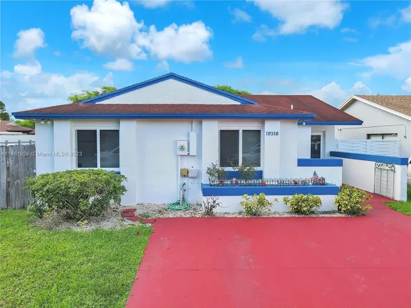 19310 SW 124th Ct, Miami, FL 33177