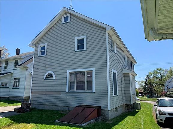 4th image of 213 E Northview Ave