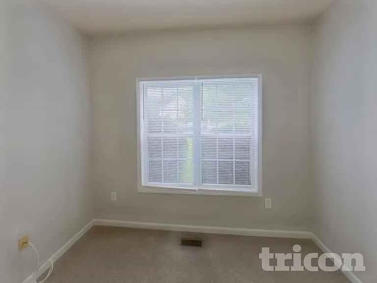 6297 Redcliff Dr — Photo 12