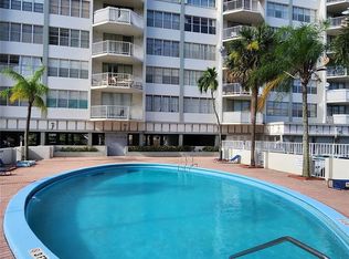 16740 NE 9th Ave APT 807, North Miami Beach, FL 33162