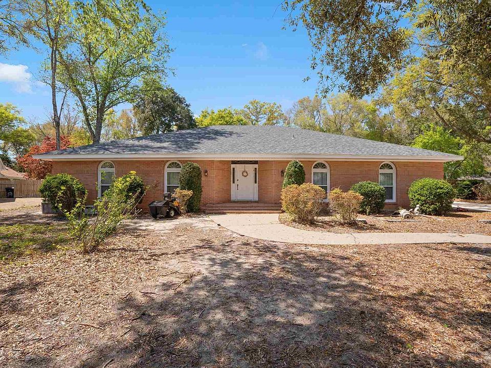 1st image of 4359 Devereux Cir