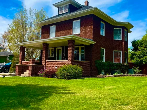 920 E Cleveland Ave, Hobart, IN 46342