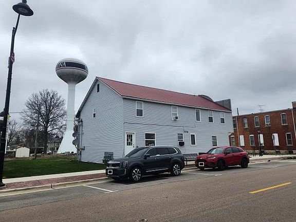 3rd image of 106 W Comanche Ave #2W