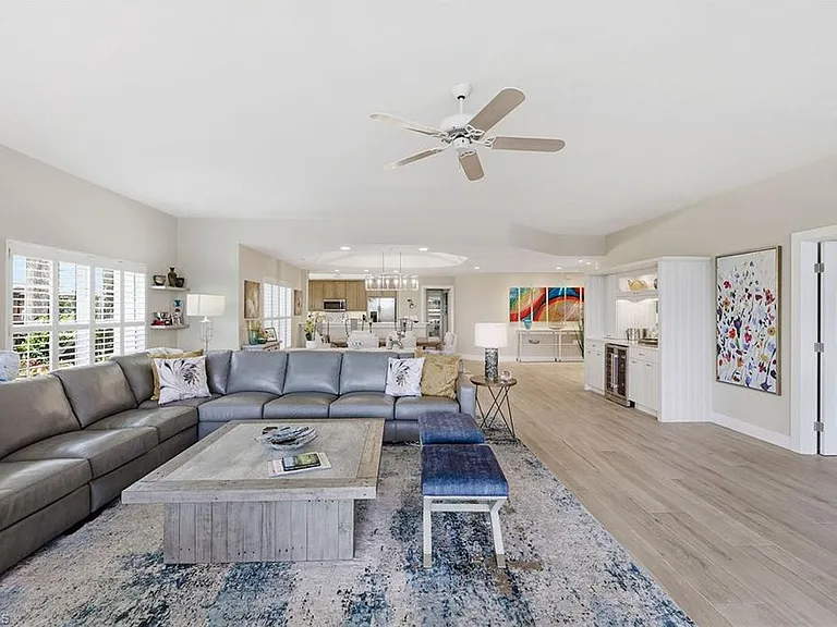 26868 Wedgewood Dr #103 — Photo 9