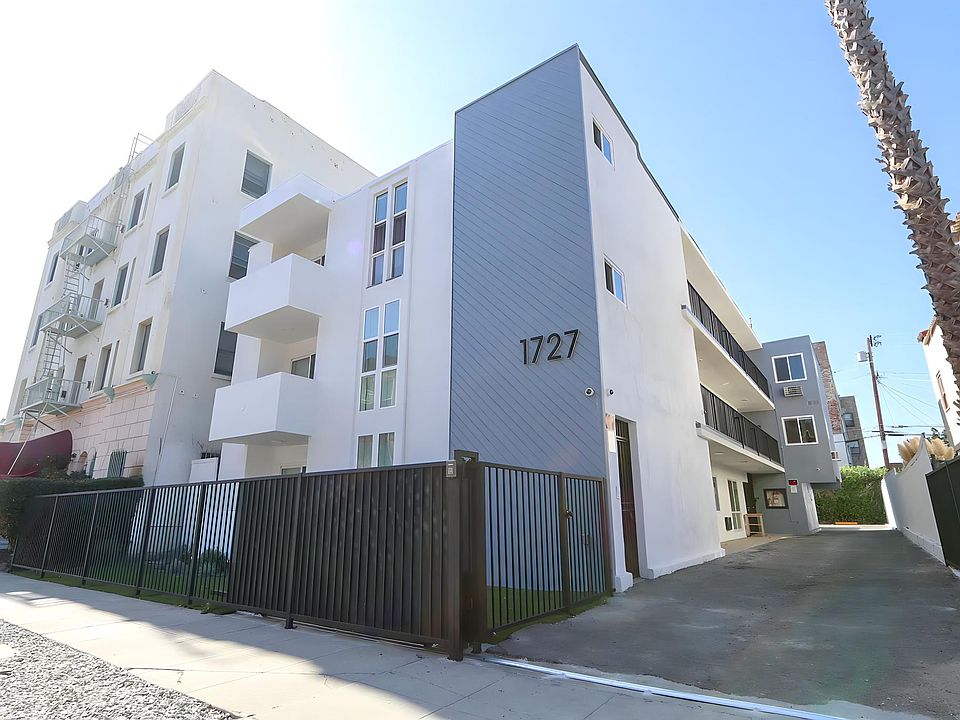 1st image of 1727 N Edgemont St #11