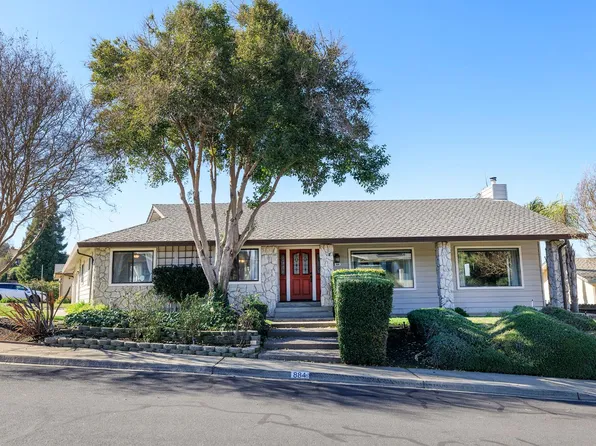 884 Hills Wood Ct, Oakdale, CA 95361