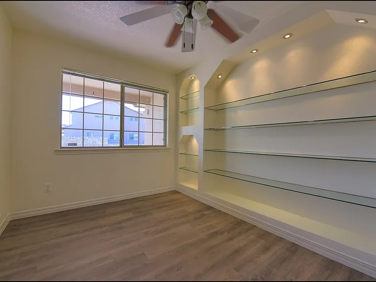 7077 Luz De Sol Dr — Photo 5
