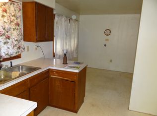 847 S Oakwood Dr, Akron, OH 44312