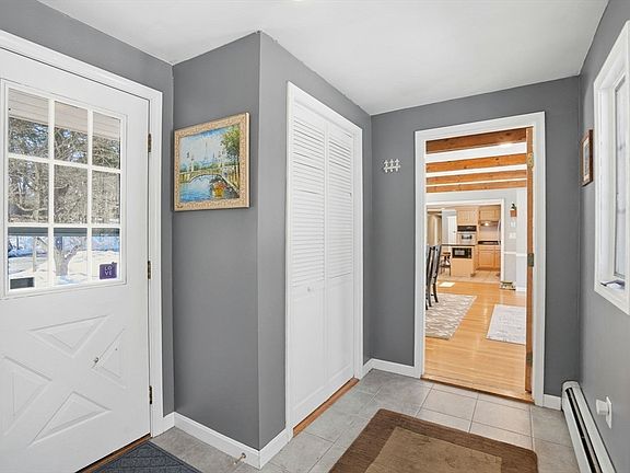 3rd image of 738 Mayflower St