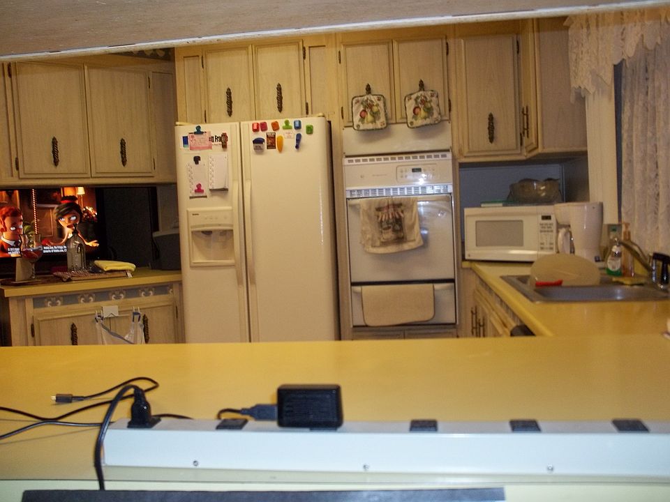 2nd image of 4224 Brookside Dr