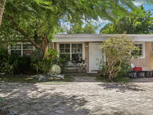 216 NE 26TH Court, Pompano Beach, FL 33064