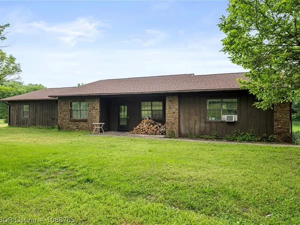 11360 N Highway 348, Mountainburg, AR 72946