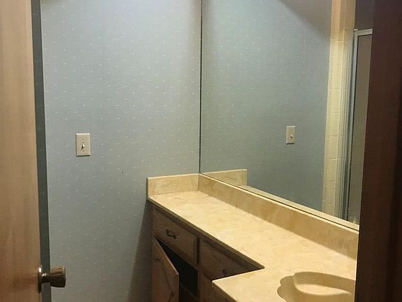 2nd image of 4122 Karen Ln