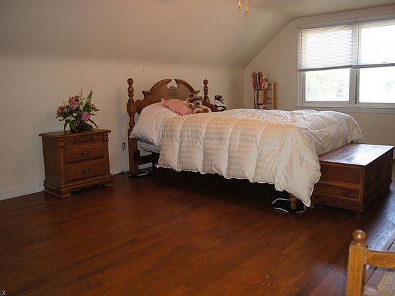 5th image of 2761 Oak Park Blvd