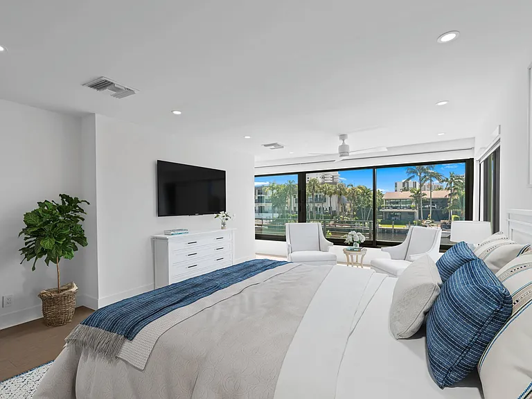 1106 Bel Air Dr #C — Photo 11