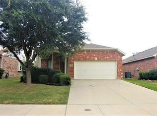 10824 Hawks Landing Rd, Haslet, TX 76052