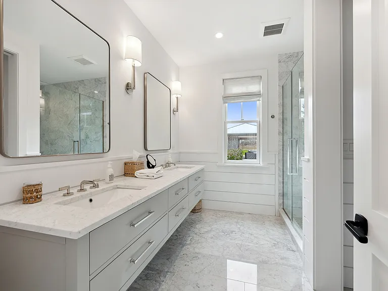 235 Narrow Ln S — Photo 16