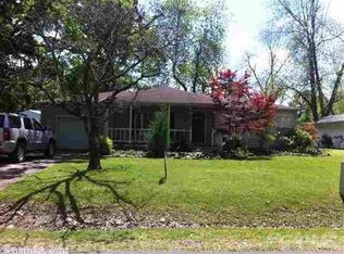 403 W College St, Beebe, AR 72012