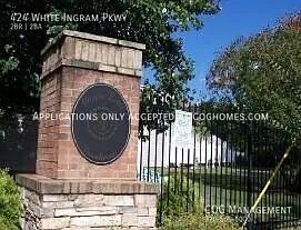 Great 2 bedroom townhouse community located near downtown Dallas — Photo 2