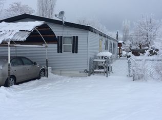 1990 Fleetwood Mobile Home On 1800 Sq Ft Lot, Electric City, WA 99123