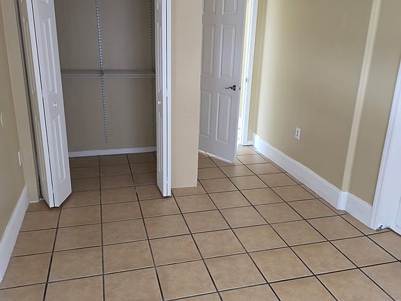 2nd image of 420 Skywood Dr