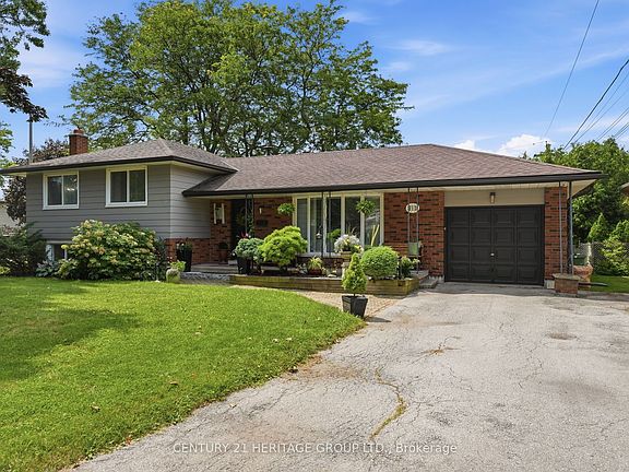 2nd image of 314 Harmony Rd