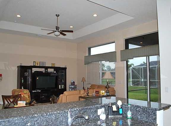 5th image of 8267 SW 51st St