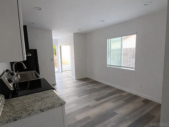 2nd image of 636 N Aster St