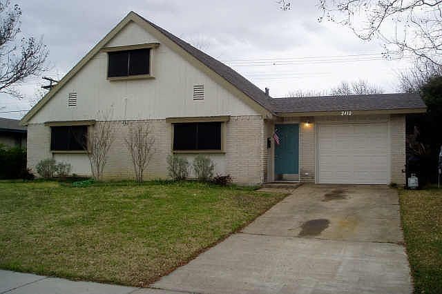 1st image of 2412 Briarwood Ln
