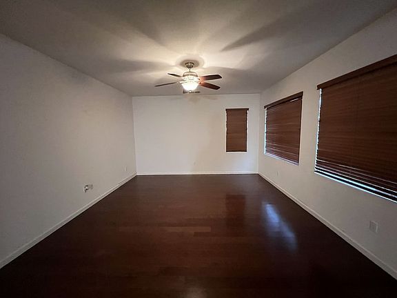 3rd image of 1348 Hadley Dr