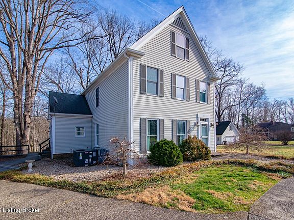 3rd image of 858 Old Mill Stream Ln