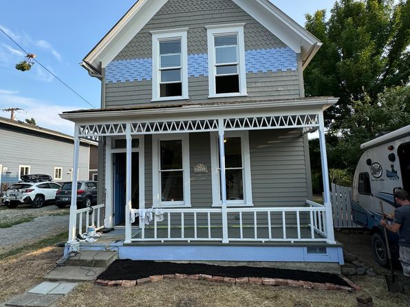 2314 Donovan Ave