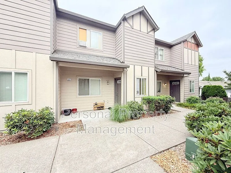 2 bed, 2.0 bath, 1170 sqft, $1,595 — Photo 4